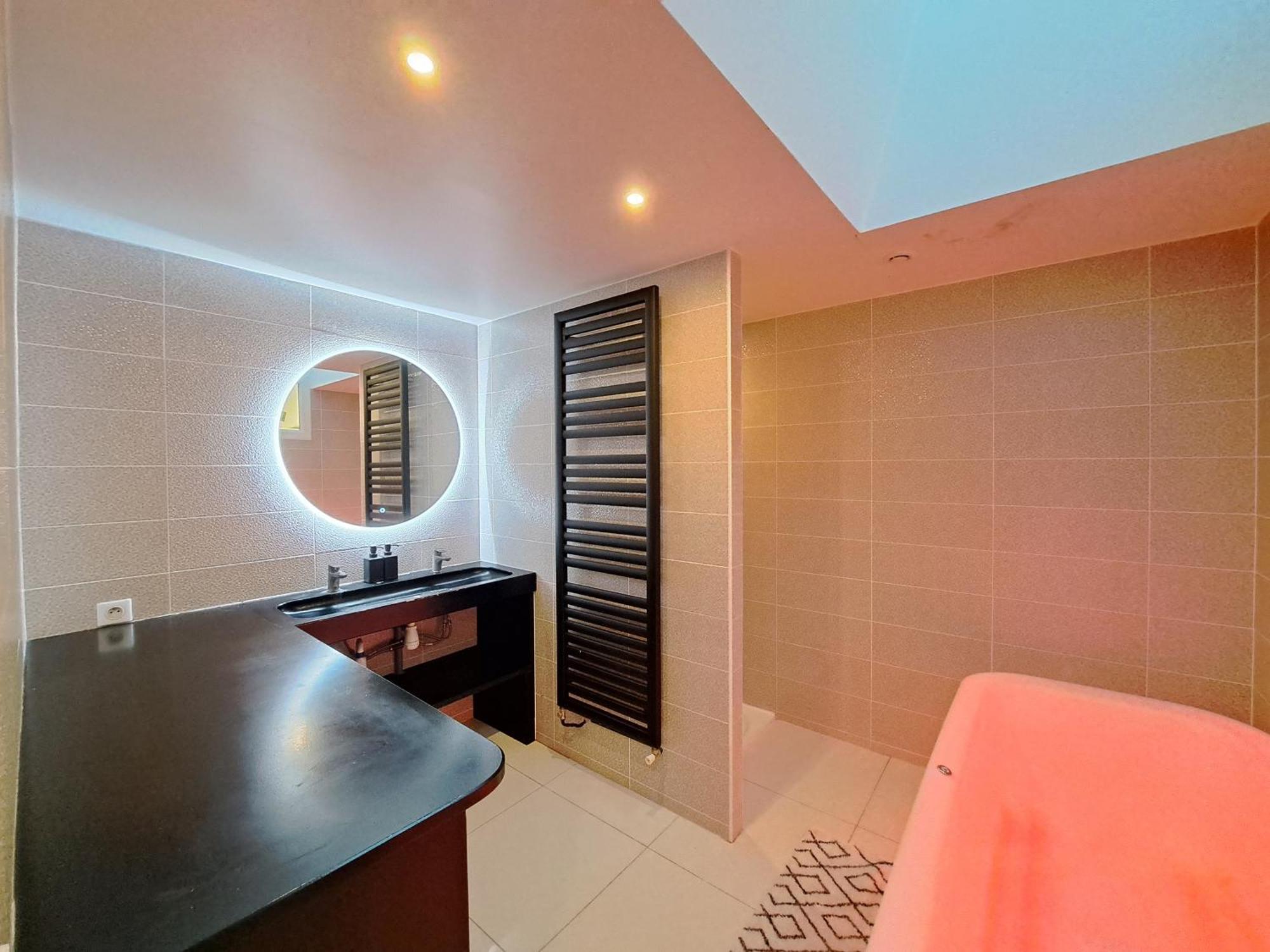 Apartament Medellin - Magnifique Maison A Reims Zewnętrze zdjęcie