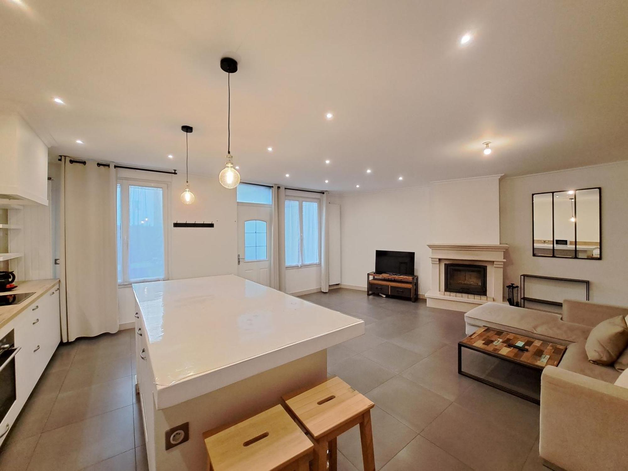 Apartament Medellin - Magnifique Maison A Reims Zewnętrze zdjęcie