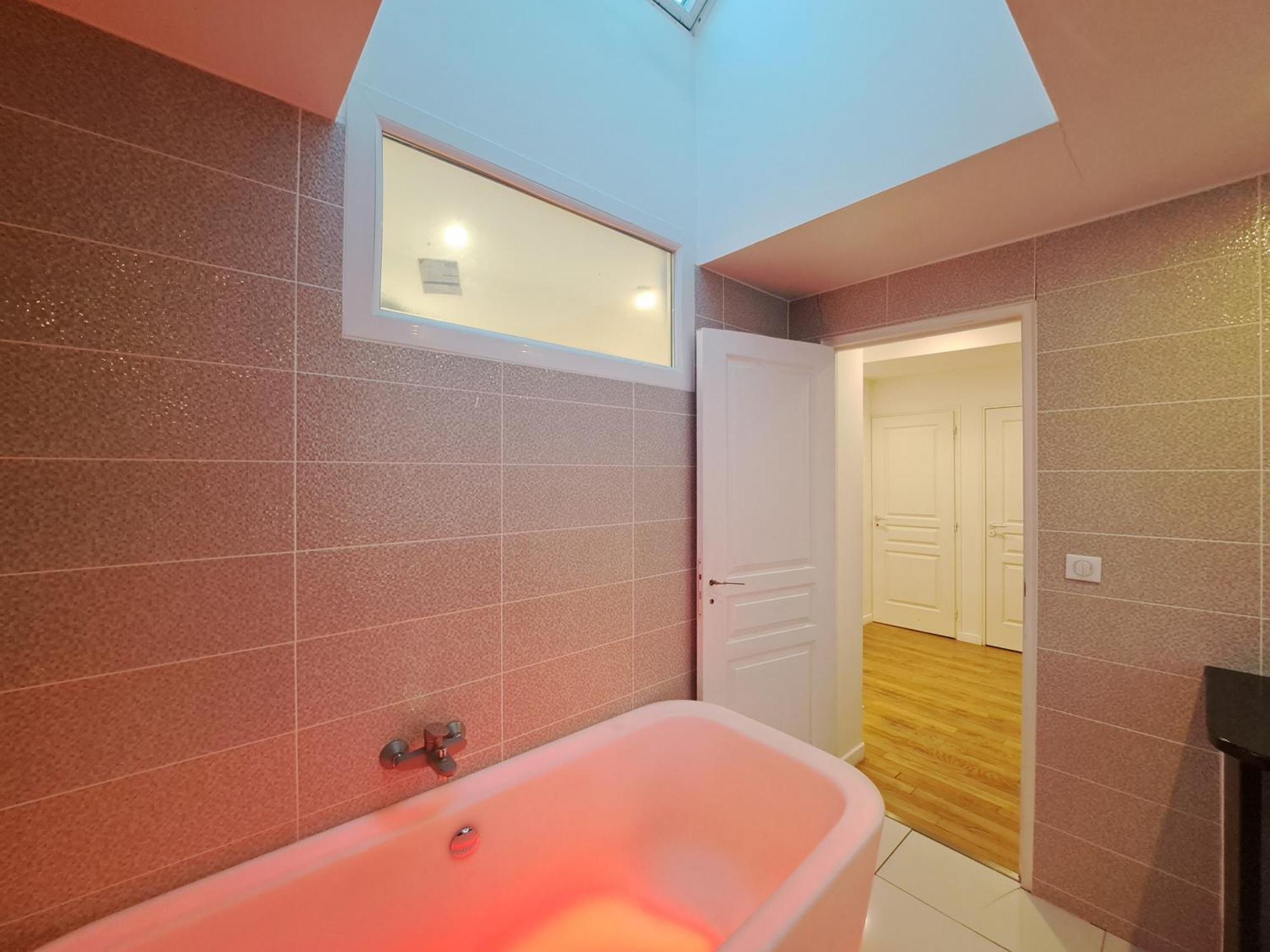 Apartament Medellin - Magnifique Maison A Reims Zewnętrze zdjęcie